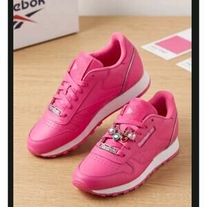 Retro, Y2K, Reebok Running Shoes Womens Size 8 Dynamic Pink CL LTHR